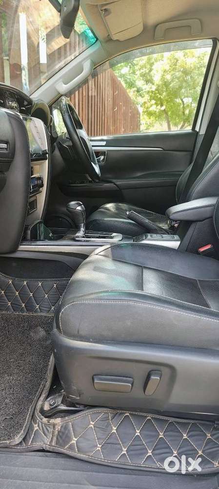 Toyota Fortuner 4x2 At 2.8 Diesel, 2022, Diesel