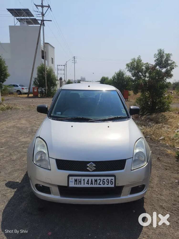 Maruti Suzuki Swift Dzire 2005 Petrol