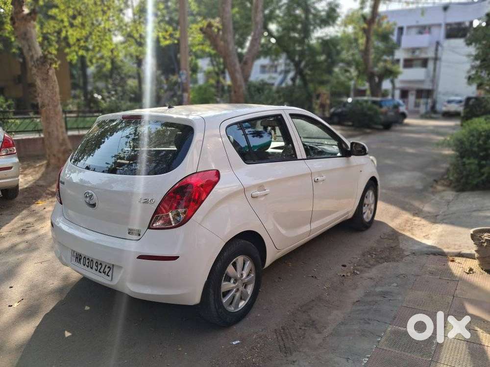 Hyundai I20 Sportz 1.2 Bs-iv, 2014, Petrol