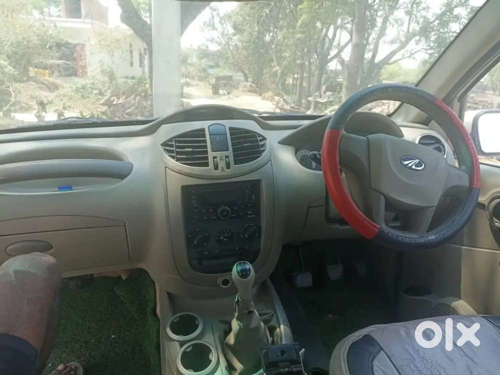 Mahindra Quanto Diesel 1.5 2012