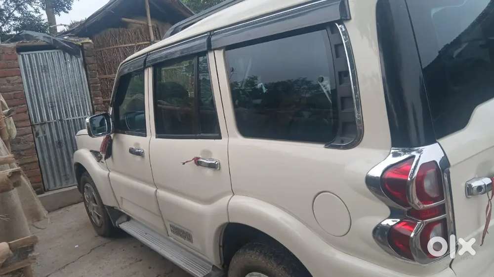 Mahindra Scorpio 2021 Diesel Well Maintained