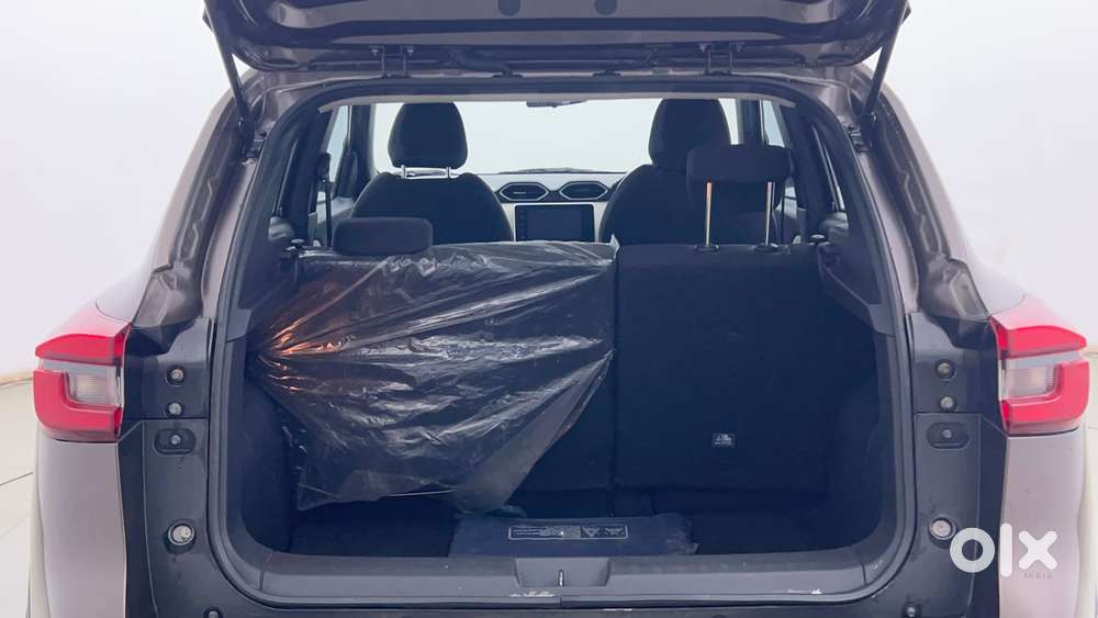 Nissan Magnite Xv Turbo, 2022, Petrol
