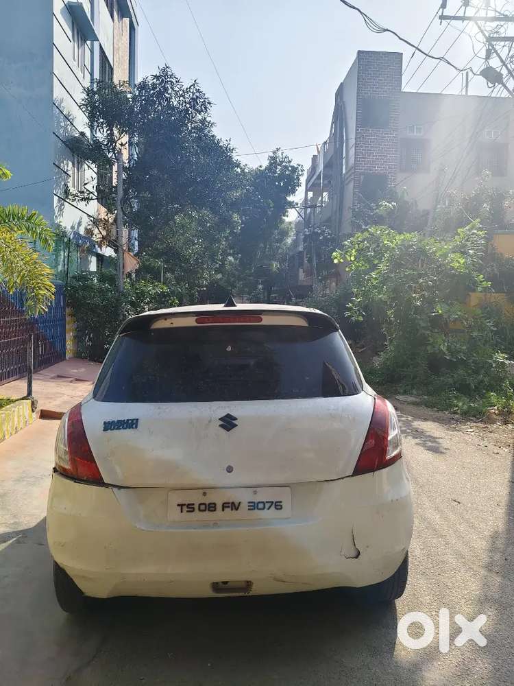 Maruti Suzuki Swift Vxi Petrol 2017