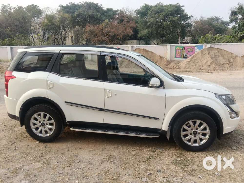Mahindra Xuv500 2017 Diesel 93000 Km Driven