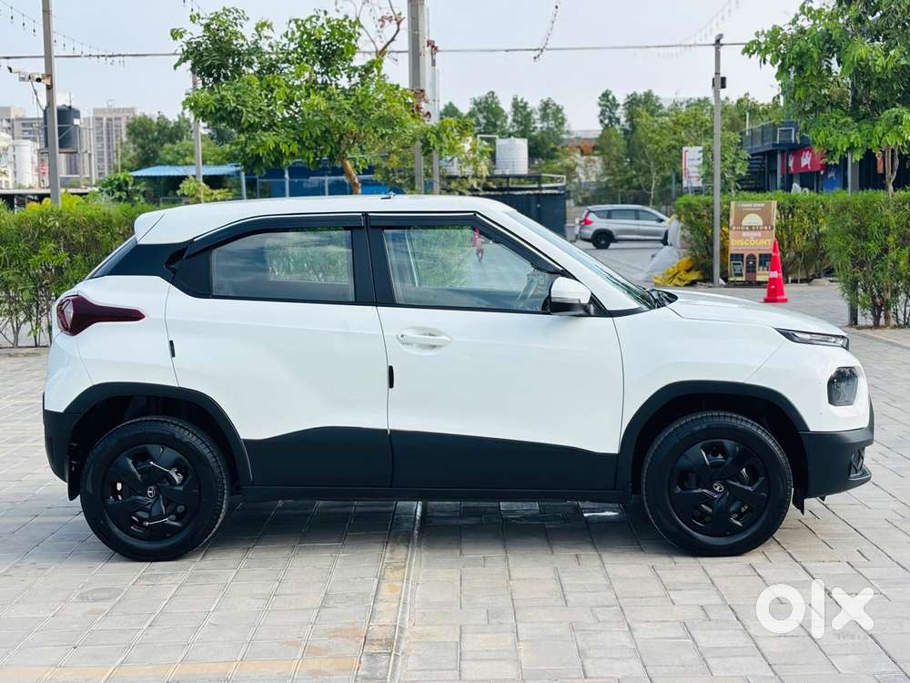 Tata Punch Pure, 2022, Petrol