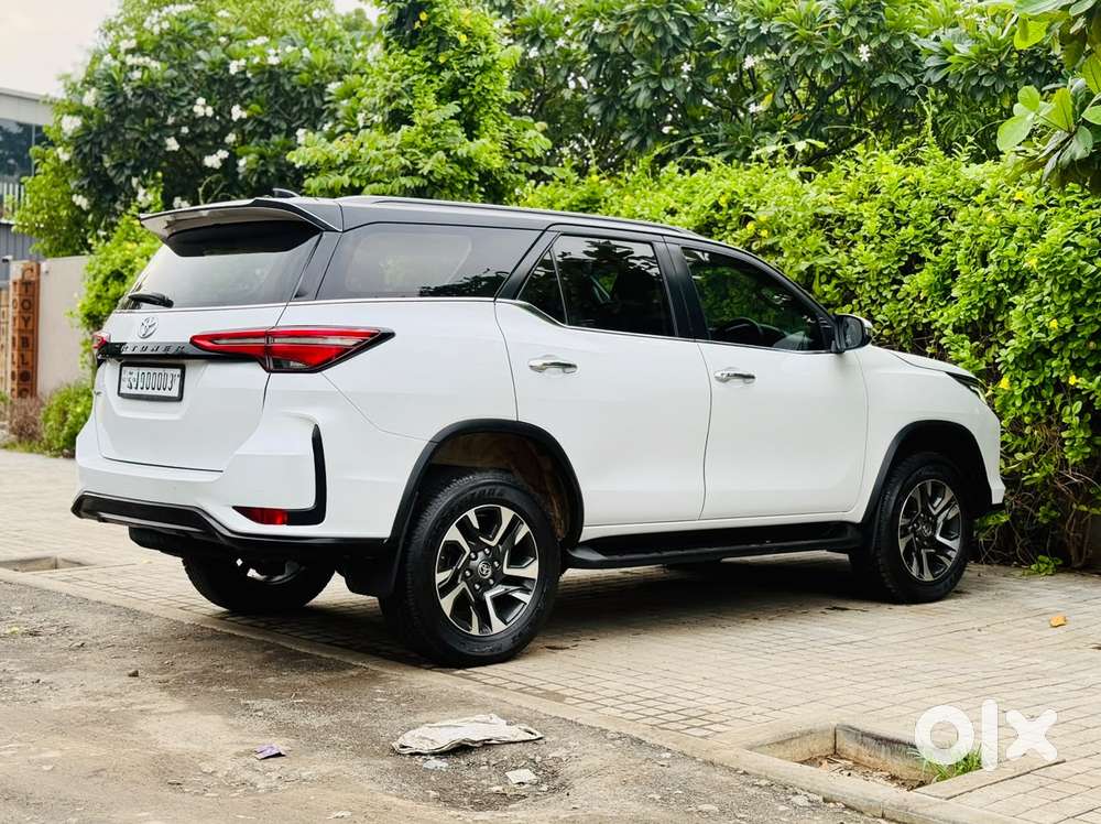 Toyota Fortuner Legender 4x2 At 2.8, 2024, Diesel