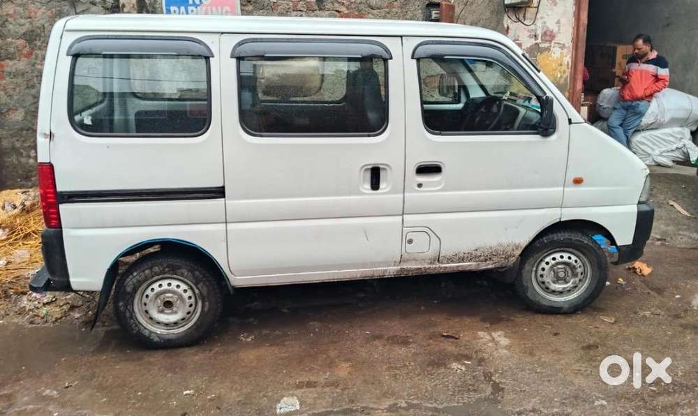 Maruti Suzuki Eeco 2024 Cng & Hybrids Good Condition
