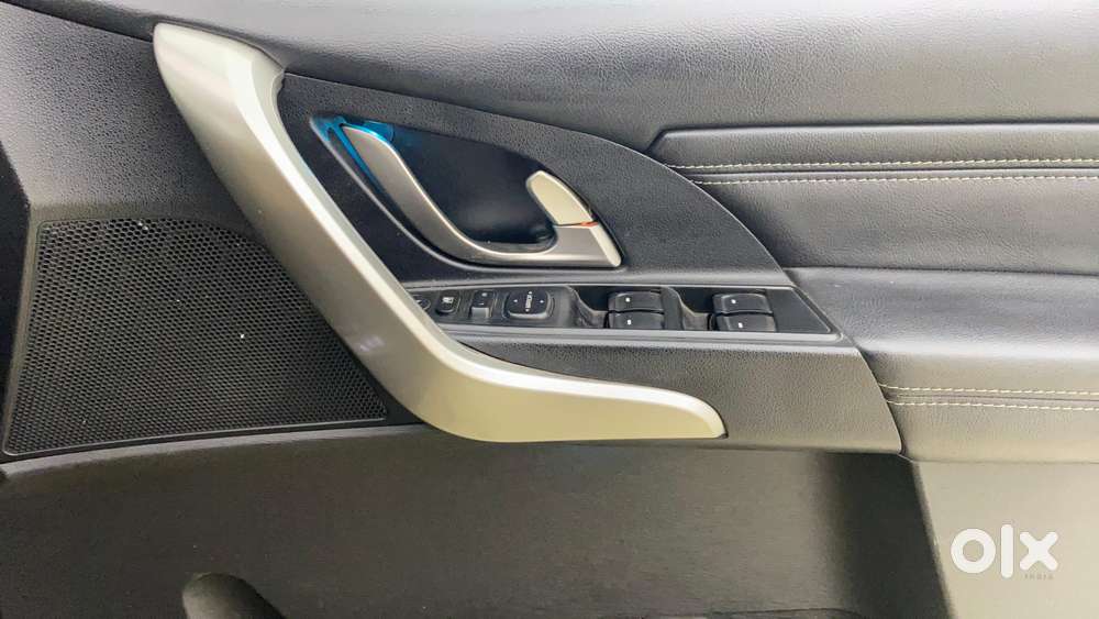 Mahindra Xuv500 W11, 2019, Diesel