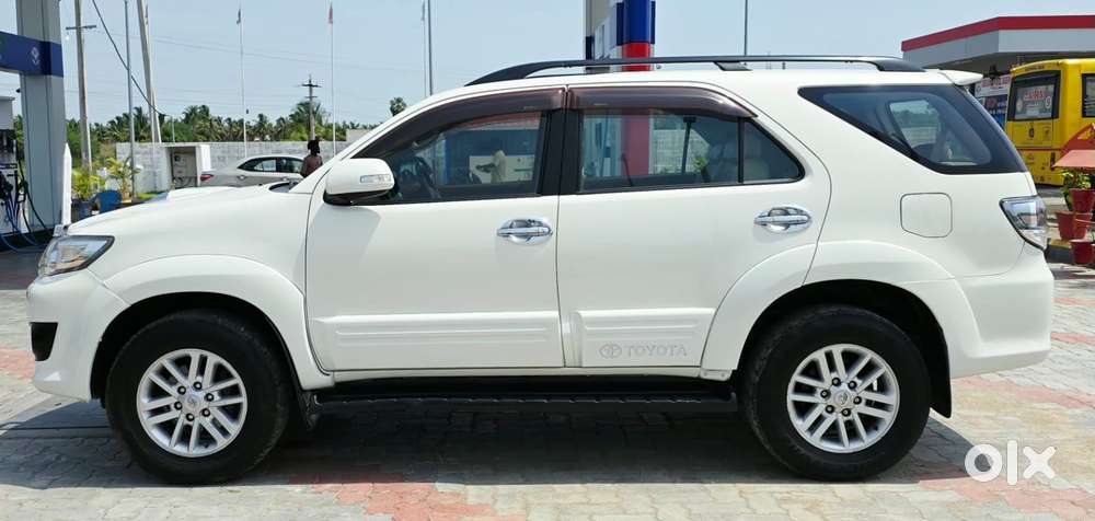Toyota Fortuner 3.0 4x4 Automatic, 2013, Diesel