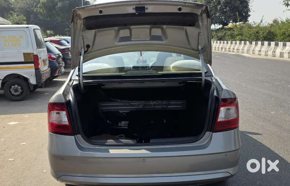 Up16 Registration, Brand New Condition Skoda Rapid Automatic