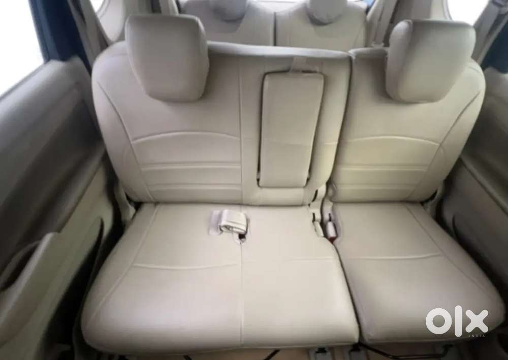 Maruti Suzuki Ertiga 2016 Petrol 23000 Km Driven With Service Records.