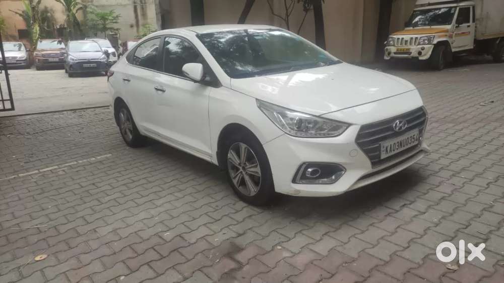 Hyundai Verna Fluidic 1.6 Vtvt Sx, 2019, Petrol