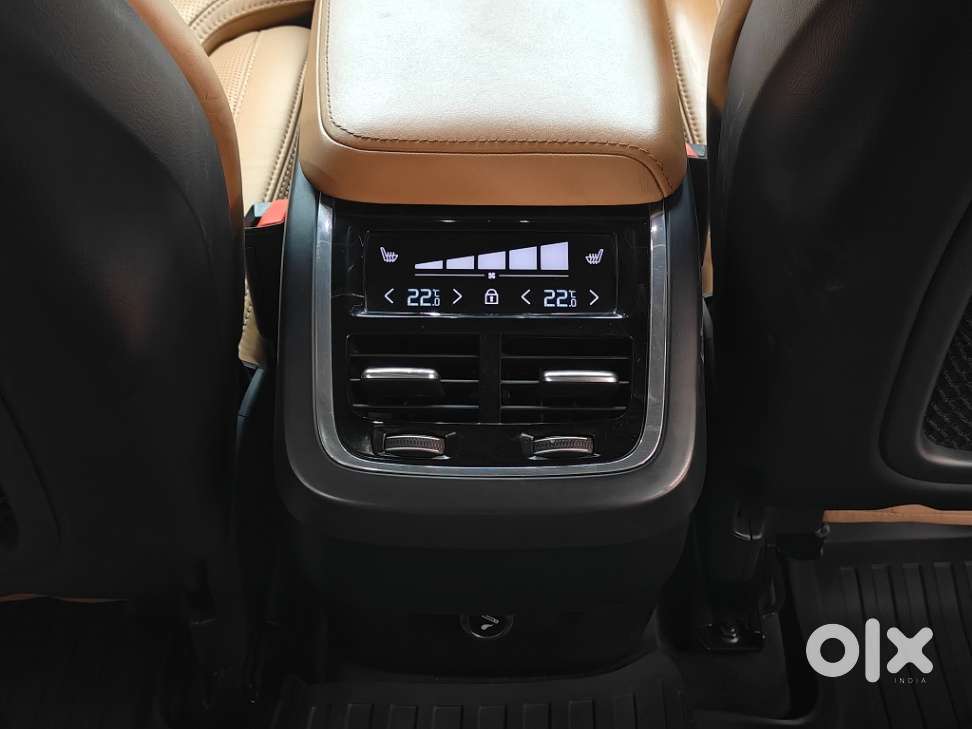 Volvo Xc60 D5 Inscription, 2018, Diesel