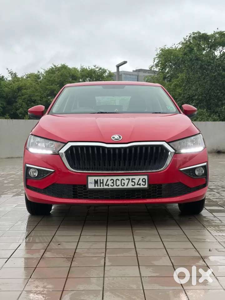 Skoda Slavia Ambition 1.0l Tsi At, 2024, Petrol