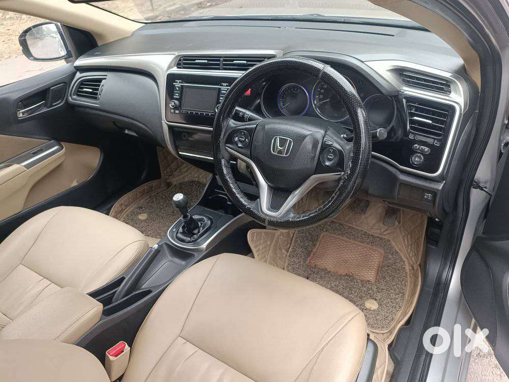 Honda City V Mt, 2014, Petrol