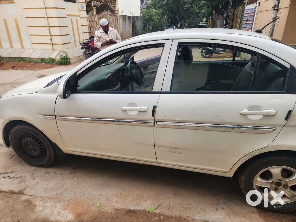 Hyundai Verna Sx 2010