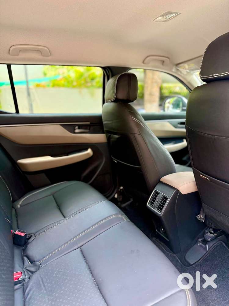 Honda Elevate V Mt, 2024, Petrol
