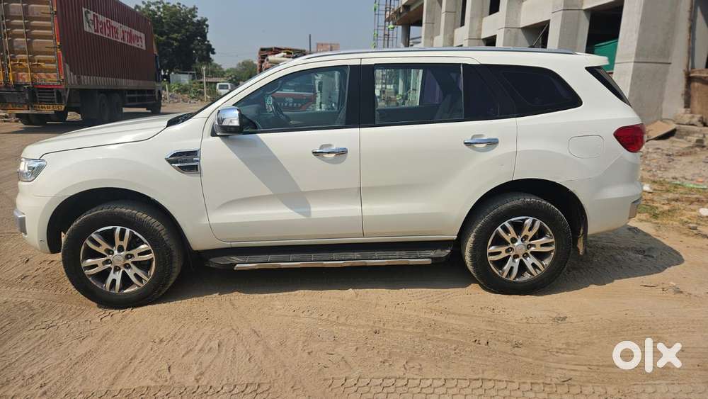 Ford Endeavour 3.2 Titanium Plus 4x4 At, 2017, Diesel