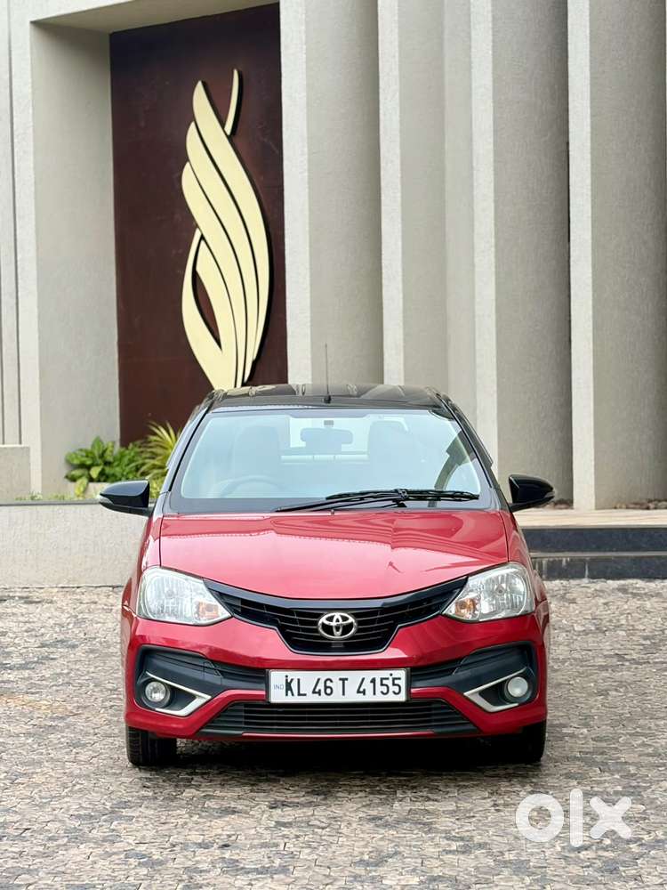 Toyota Etios Liva 1.2 V Dual Tone, 2018, Petrol