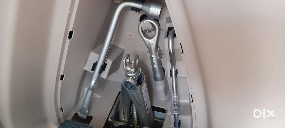 Maruti Suzuki Ertiga Zxi Plus Shvs, 2024, Petrol