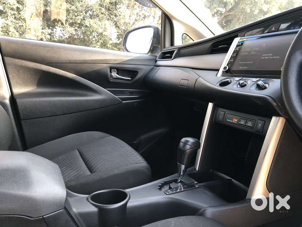 Toyota Innova Crysta