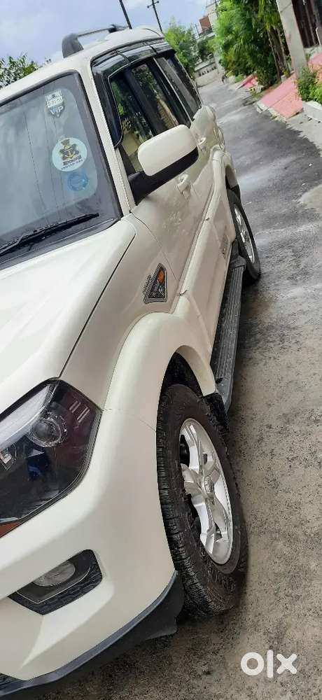 Mahindra Scorpio S10 2015 Diesel 63000 Km Driven 2 Owner