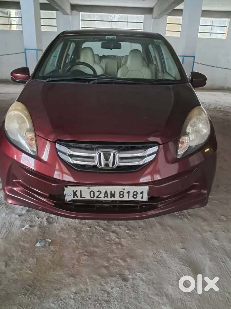 Honda Amaze 2016 Petrol Well Maintained