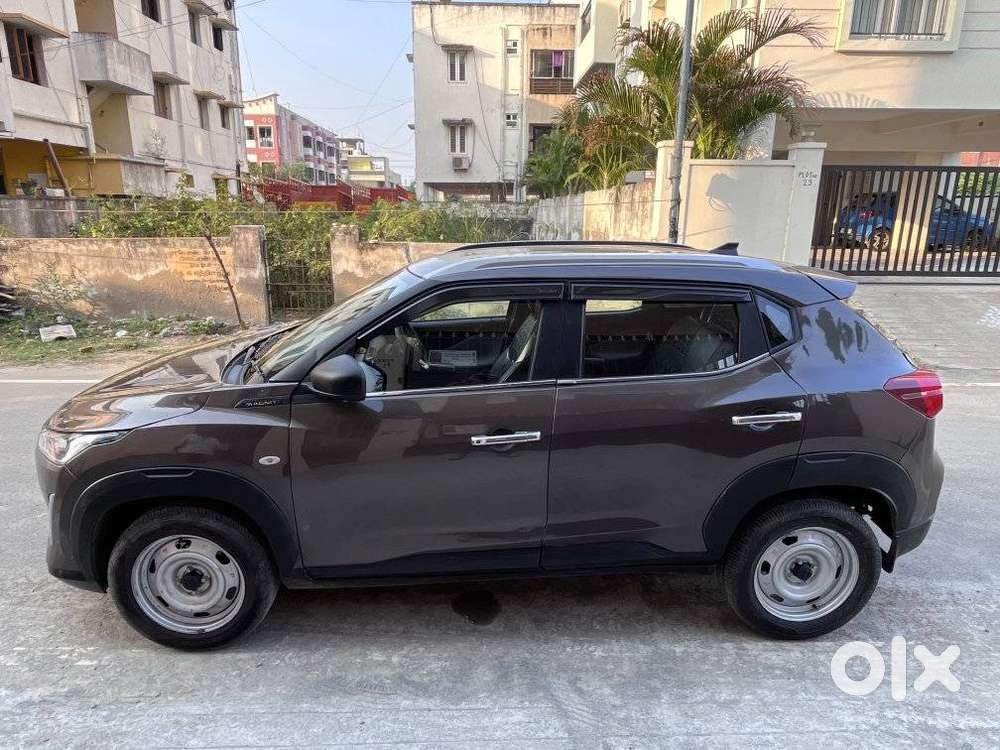 Nissan Magnite, 2022, Petrol