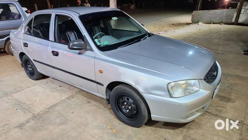 Hyundai Accent 1.5 Executive 2001