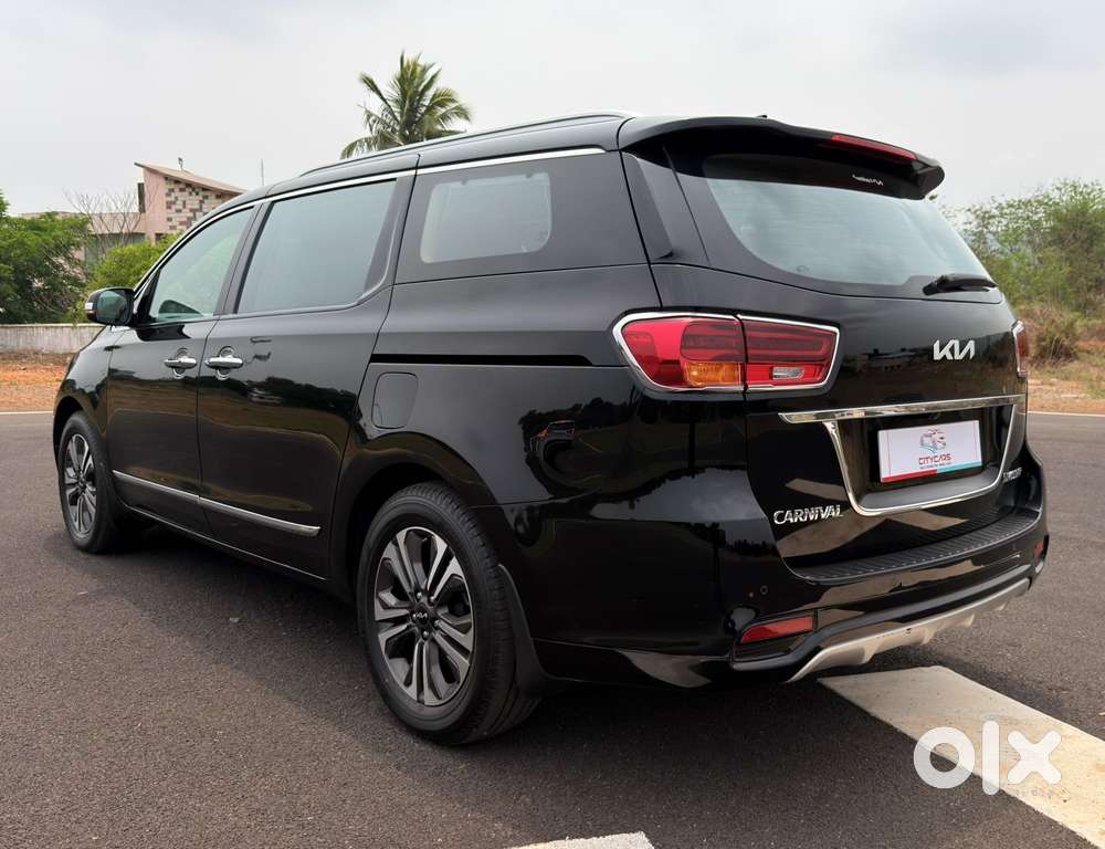 Kia Carnival Limousine Plus 7 Str, 2023, Diesel