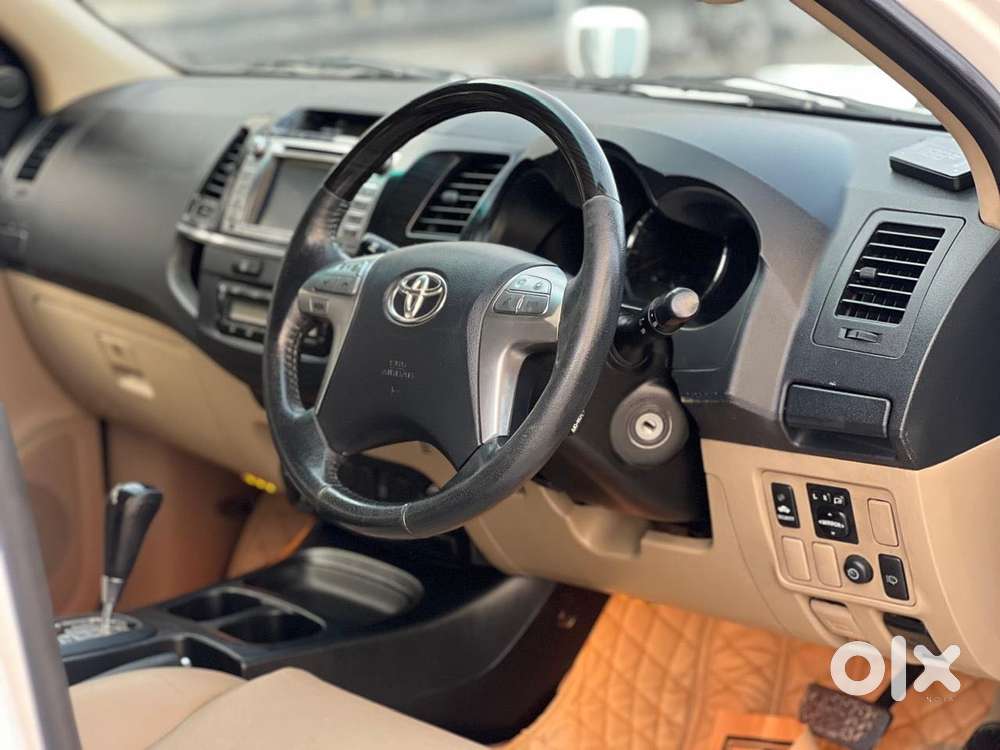 Toyota Fortuner 2011-2016 4x2 4 Speed At, 2016, Diesel