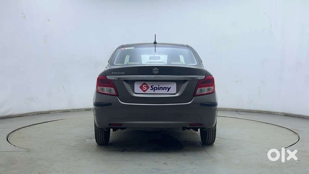 Maruti Suzuki Dzire Vxi Ags, 2024, Petrol