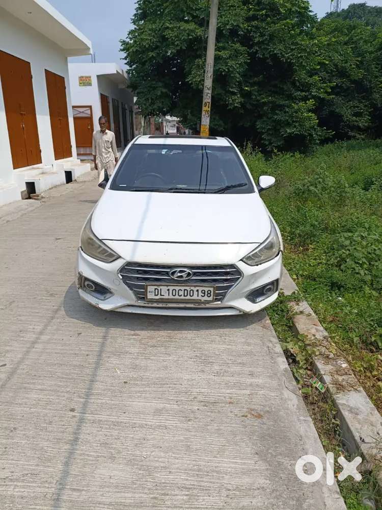 Hyundai Verna 2011 Car