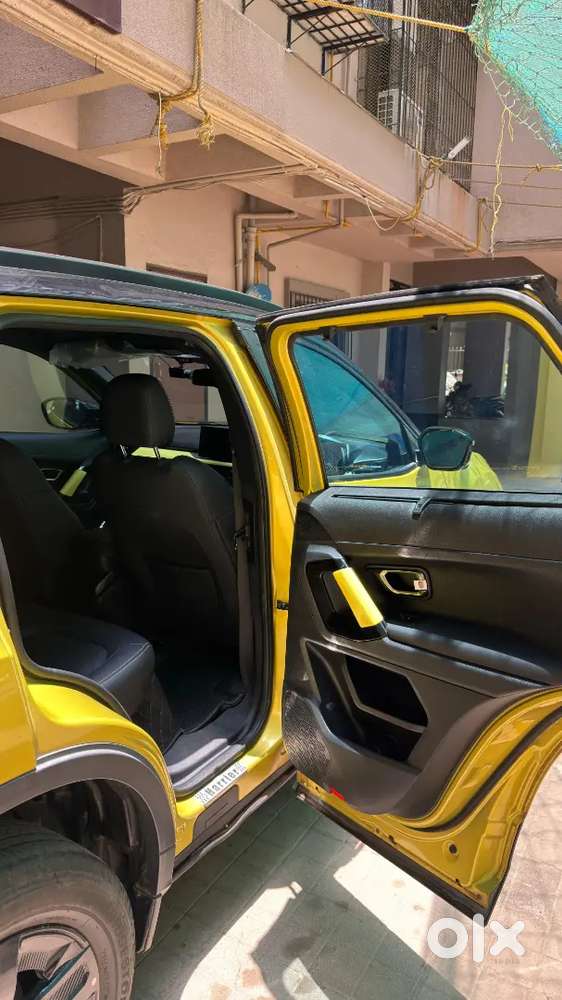 Harrier Adventure Plus Signature Edition