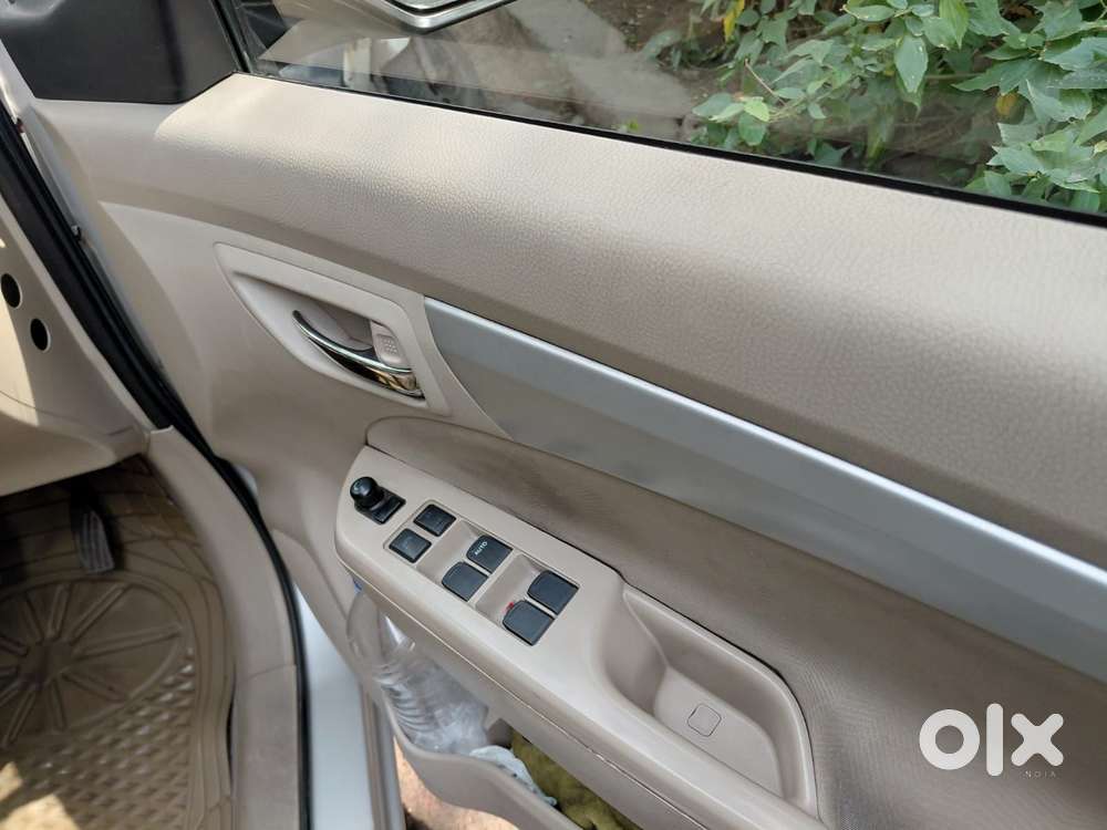 Maruti Suzuki Ertiga Vxi Abs Bs Iv, 2016, Petrol