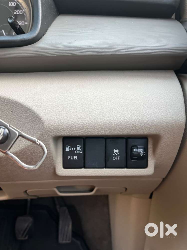 Maruti Suzuki Ertiga 1.5 Vxi, 2022, Cng & Hybrids