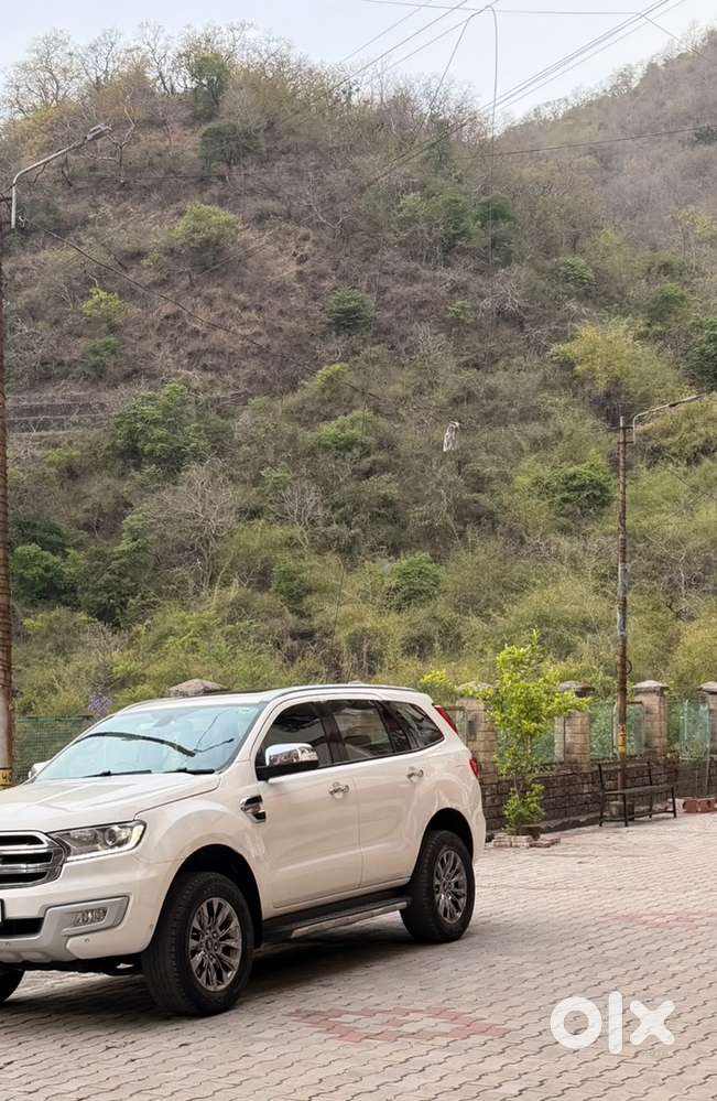 Ford Endeavour Diesel 2018 All Orignal Only Bumper Paint
