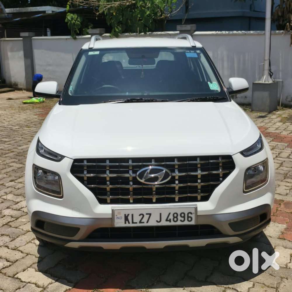 Hyundai Venue S Turbo, 2019, Petrol