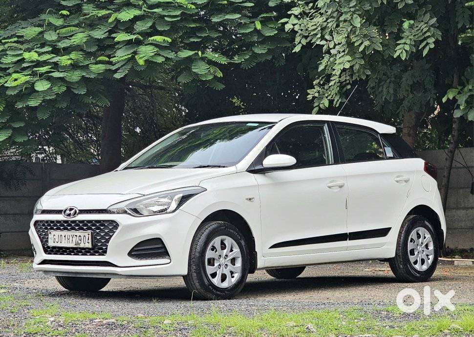 Hyundai I20 Petrol Cvt Magna Executive, 2018, Petrol
