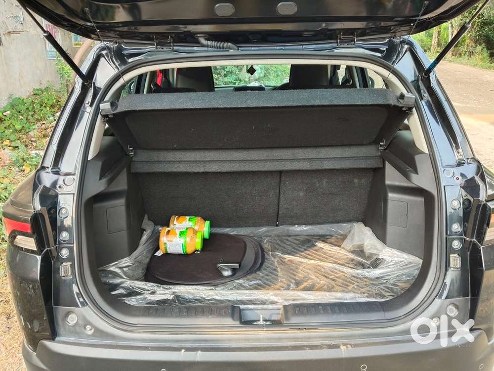 Maruti Suzuki Brezza 2025 Petrol
