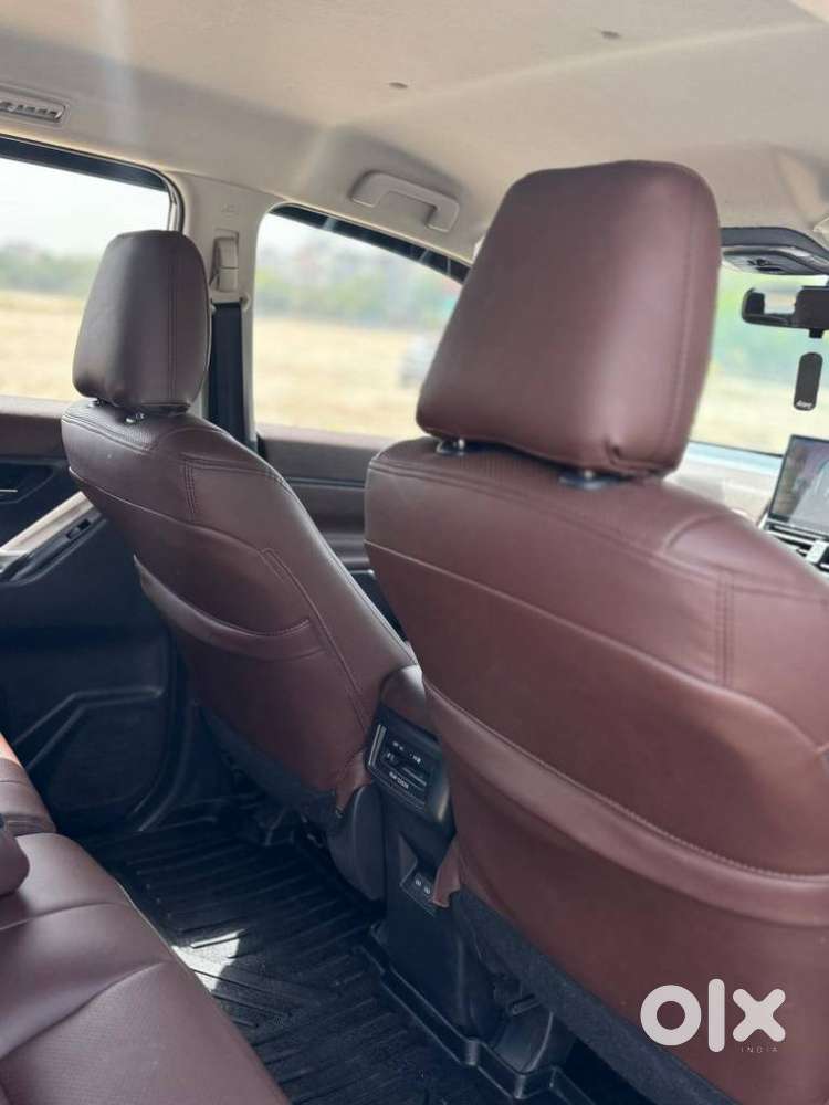 Toyota Innova Hycross 2.0 Gx 8 Str, 2024, Petrol