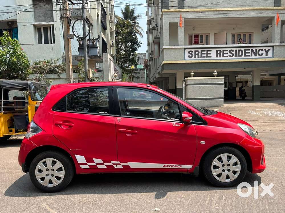 Honda Brio 2014 Petrol Car