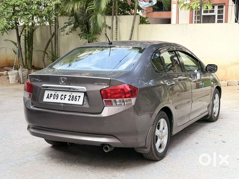 Honda City 1.5 V At, 2011, Petrol