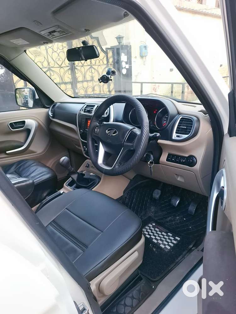 Mahindra Tuv 300, 2016, Diesel