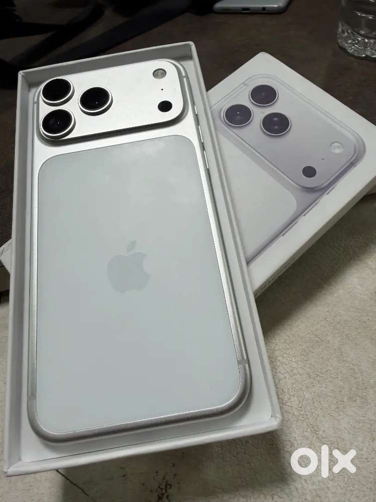 IPHONE 17 PRO MAX WHITE COLOUR USA PICE MY STORE VISIT NOW & BUY NOW