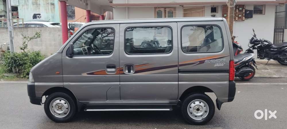 Maruti Suzuki Eeco Smiles 7 Seater Standard, 2022, Petrol