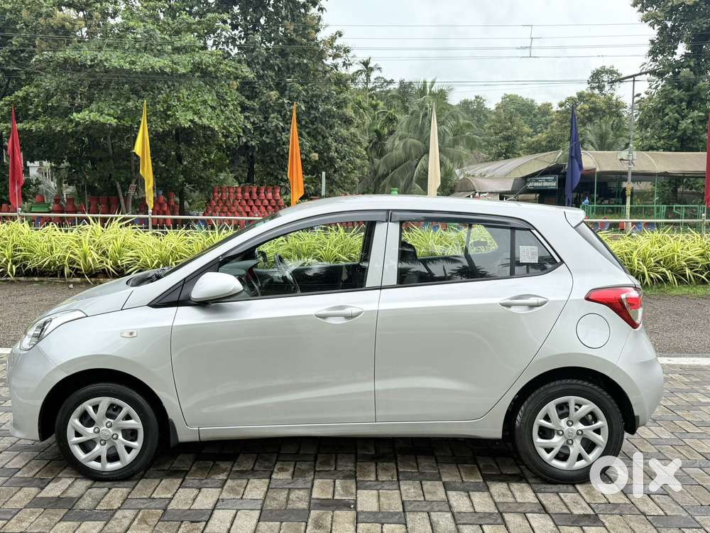 Hyundai Grand I10 Magna, 2017, Petrol
