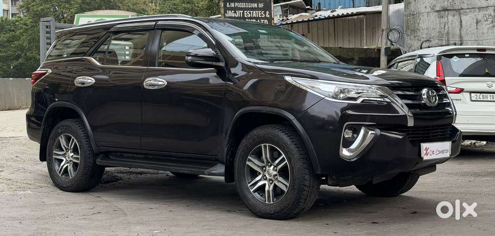 Toyota Fortuner 4x2 At 2.8 Diesel, 2018, Diesel