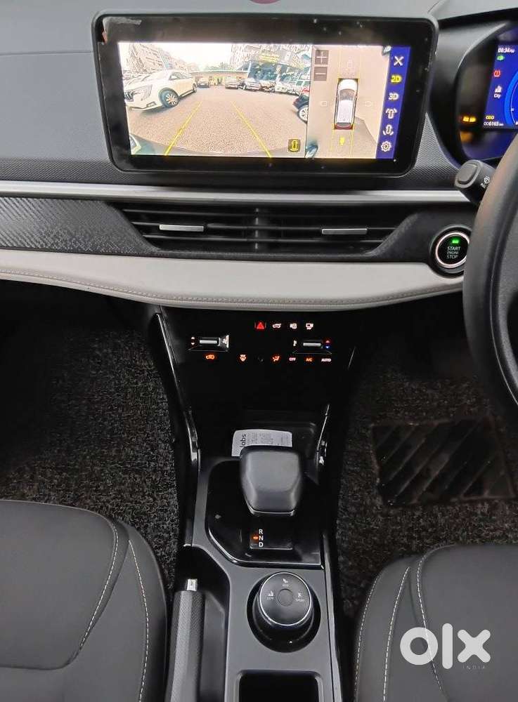 Tata Nexon Creative Plus 1.2 Revotron Petrol 6 Amt Dt, 2024, Petrol