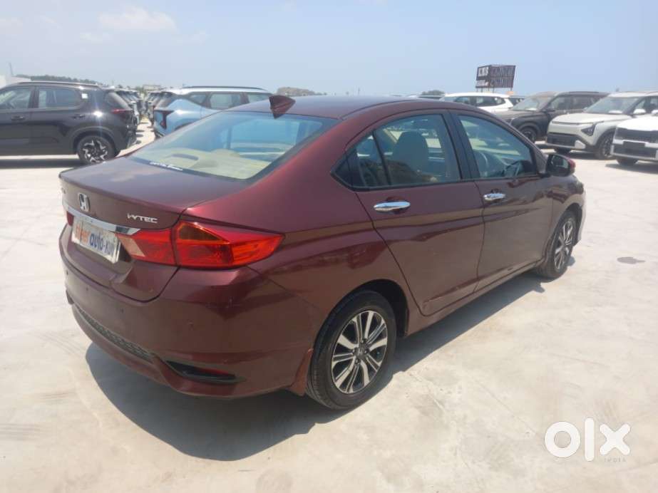 Honda City I-vtec V, 2018, Petrol